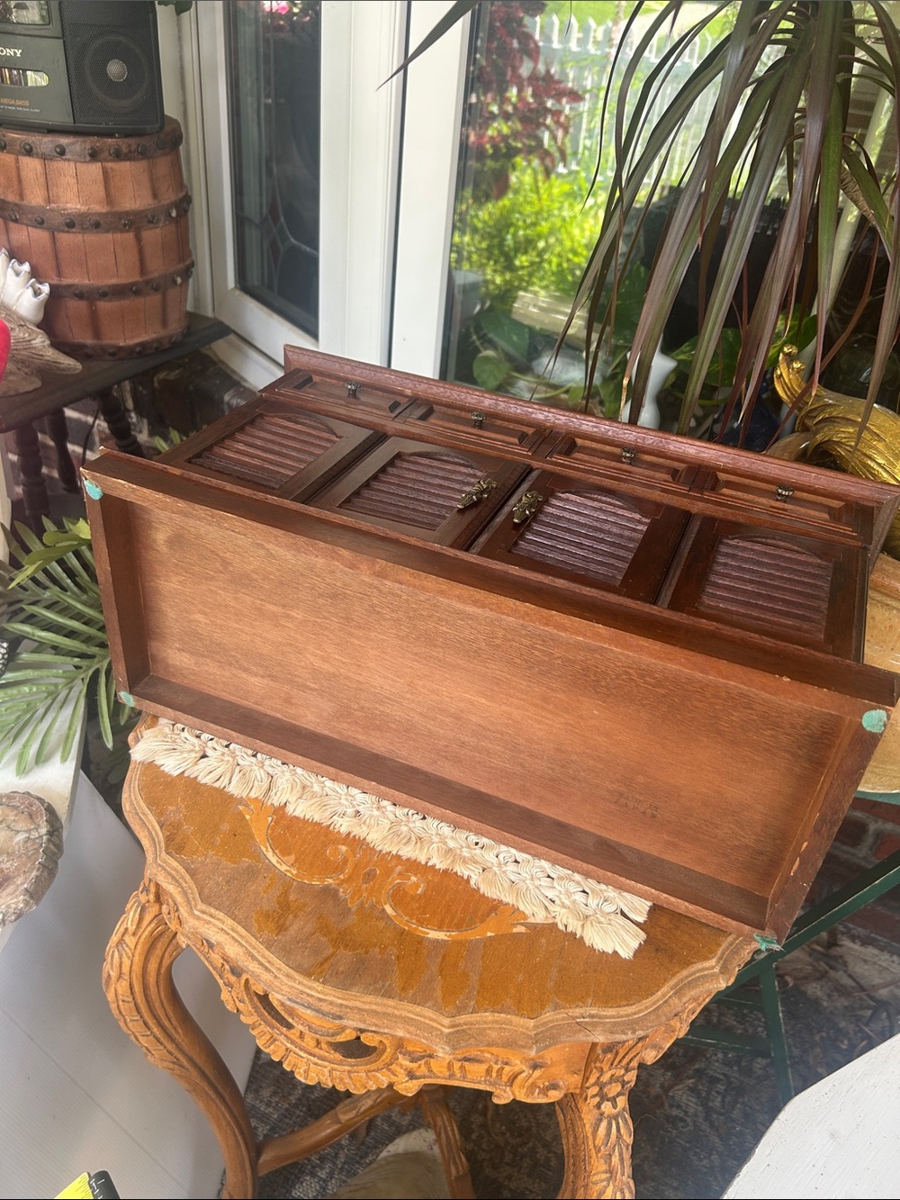 Vintage Wooden Jewelry Box - Picture 6 of 16